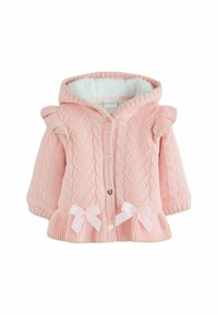 Rosa gestrickte Strickjacke mit Kapuze, ausgestattet mit einem strukturierten Kabeldesign, goldenen Knopfverschlüssen und rosa Schleifenakzenten an der Taille.