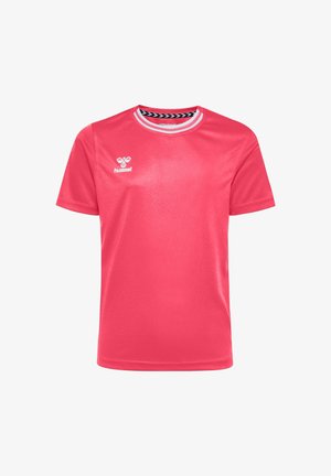 Helles pinkes Sport-T-Shirt mit kurzen Ärmeln, rundem Halsausschnitt und einem kontrastierenden Kragen in Schwarz-Weiß-Streifen. Das Material wirkt glatt und glänzend.