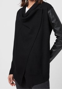AllSaints Chaqueta de punto - black