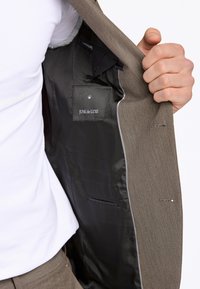 Junk De Luxe STRUCTURE STRETCH SET - Completo - dk sand