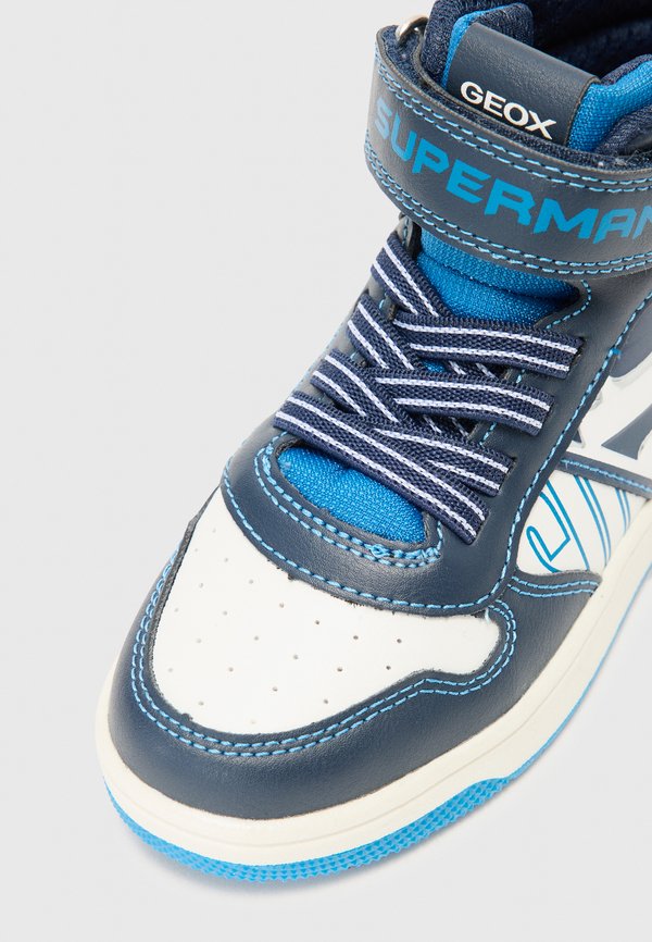 SUPERMAN WASHIBA - High-top trainers2