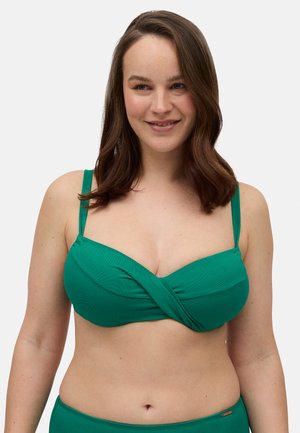 Top de bikini verde con un diseño retorcido, hecho de material texturizado. Tirantes ajustables y una forma estructurada para mayor soporte.