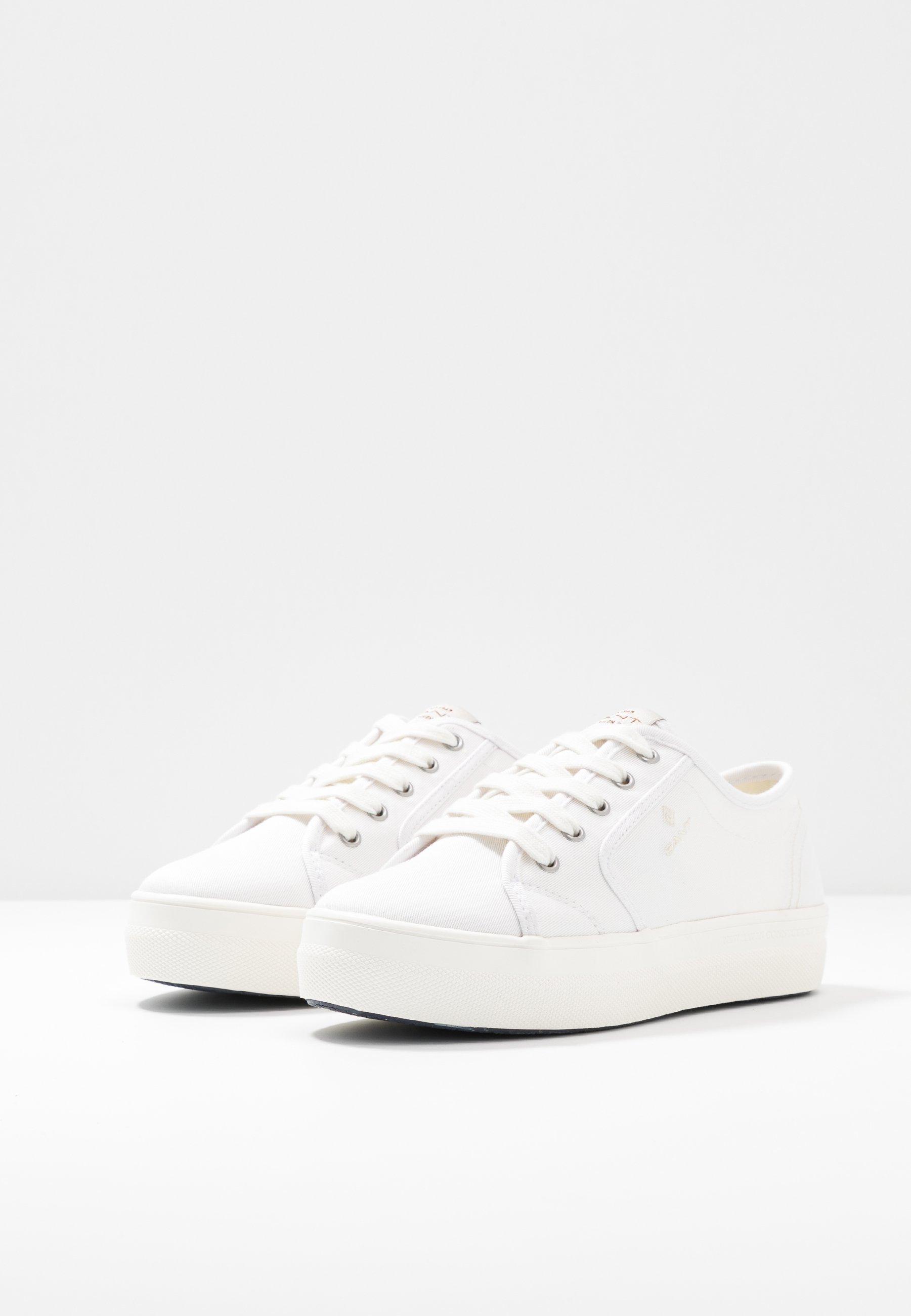 GANT LEISHA Joggesko whitehvit Zalando.no GANT LEISHA Joggesko whitehvit Zalando.no