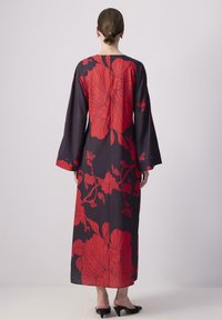Touché Privé FLOWER PATTERNED FRONT  - Vestito lungo - black