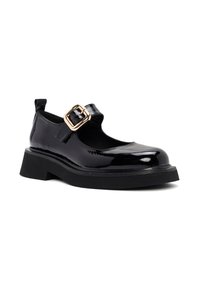 Zapato Mary Jane de charol negro con puntera redonda, suela gruesa, correa ajustable y detalle de hebilla dorada.