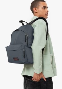 Eastpak PADDED PAK'R - Mochila - stormy grey