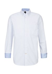 Chemise blanche à manches longues avec des rayures verticales bleu clair, une poche poitrine et des poignets bleus contrastants. Dotée d'un col classique.