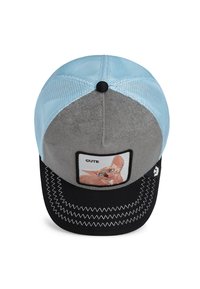 Casquette grise et bleu clair avec une visière noire, ornée d'un motif brodé d'un chat dans un patch rectangulaire et d'une couture zigzag.