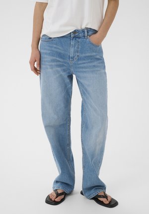 DARLINA CORE  - Džinsi ar taisnām starām - washed light blue demim