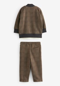 Next 3 PIECE CHECK AND JOGGER SET - Printtipaita - tan brown