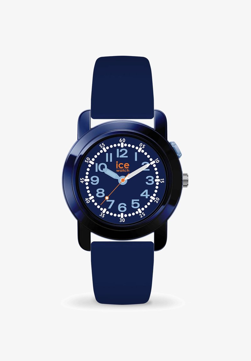 Montre avec bracelet en silicone bleu marine, au cadran rond, affichage bleu, index horaires blancs et accents orange. Affichage de la date inclus.