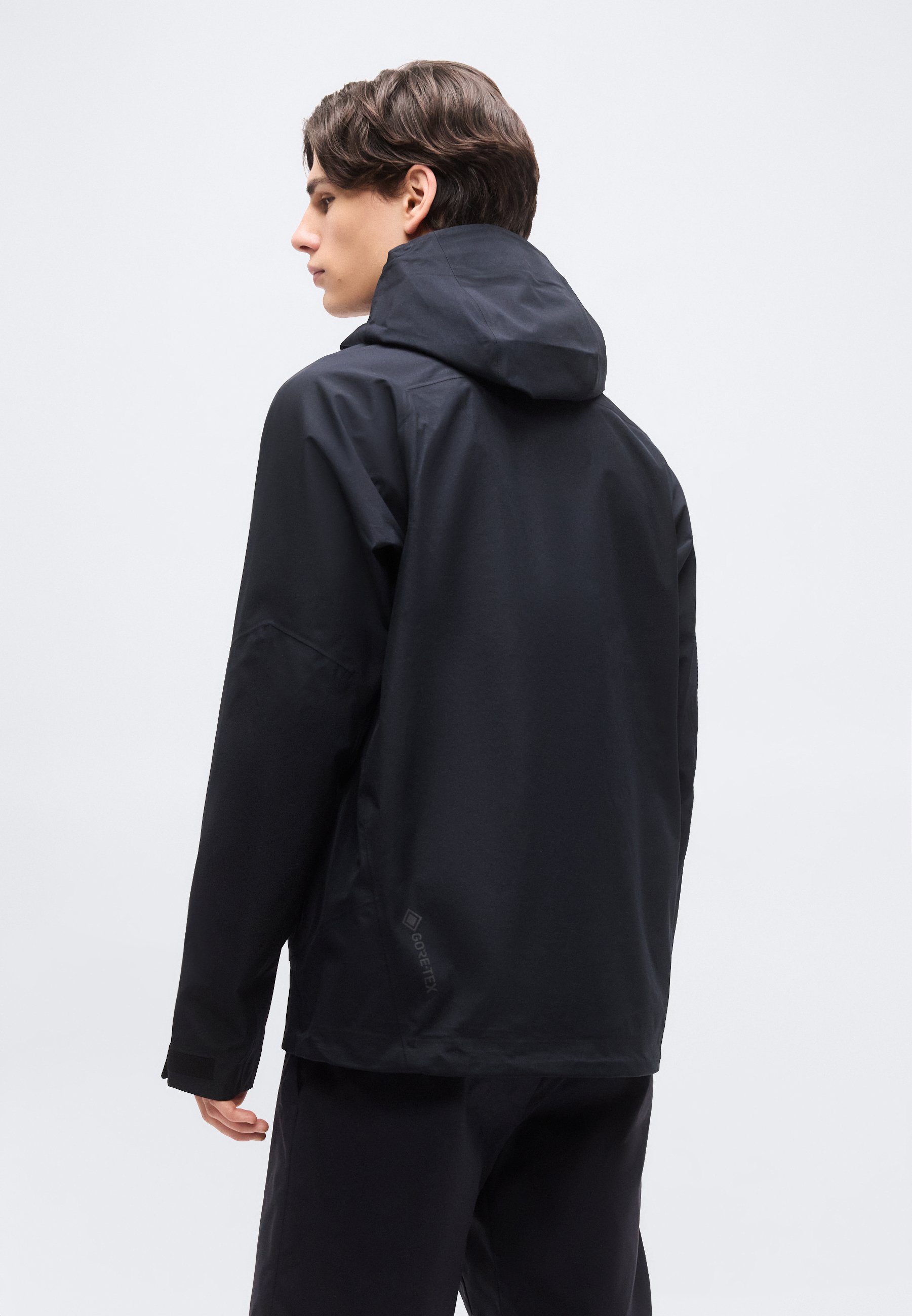 Salomon OUTLINE 3L GTX® - Hardshell jacket - deep black/black