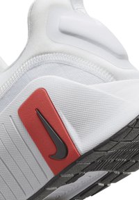 Nike Performance FREE METCON 6 - Pantofi training - white picante red pure platinum black