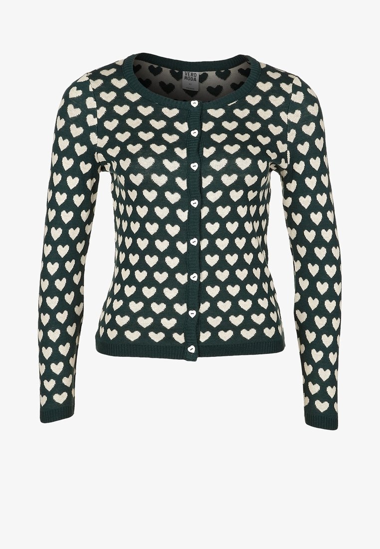 Zielony kardigan z białym wzorem serca, długie rękawy, okrągły dekolt, zapięcie na guziki z przodu oraz ściągacze przy rękawach i u dołu. Miękka dzianina.
