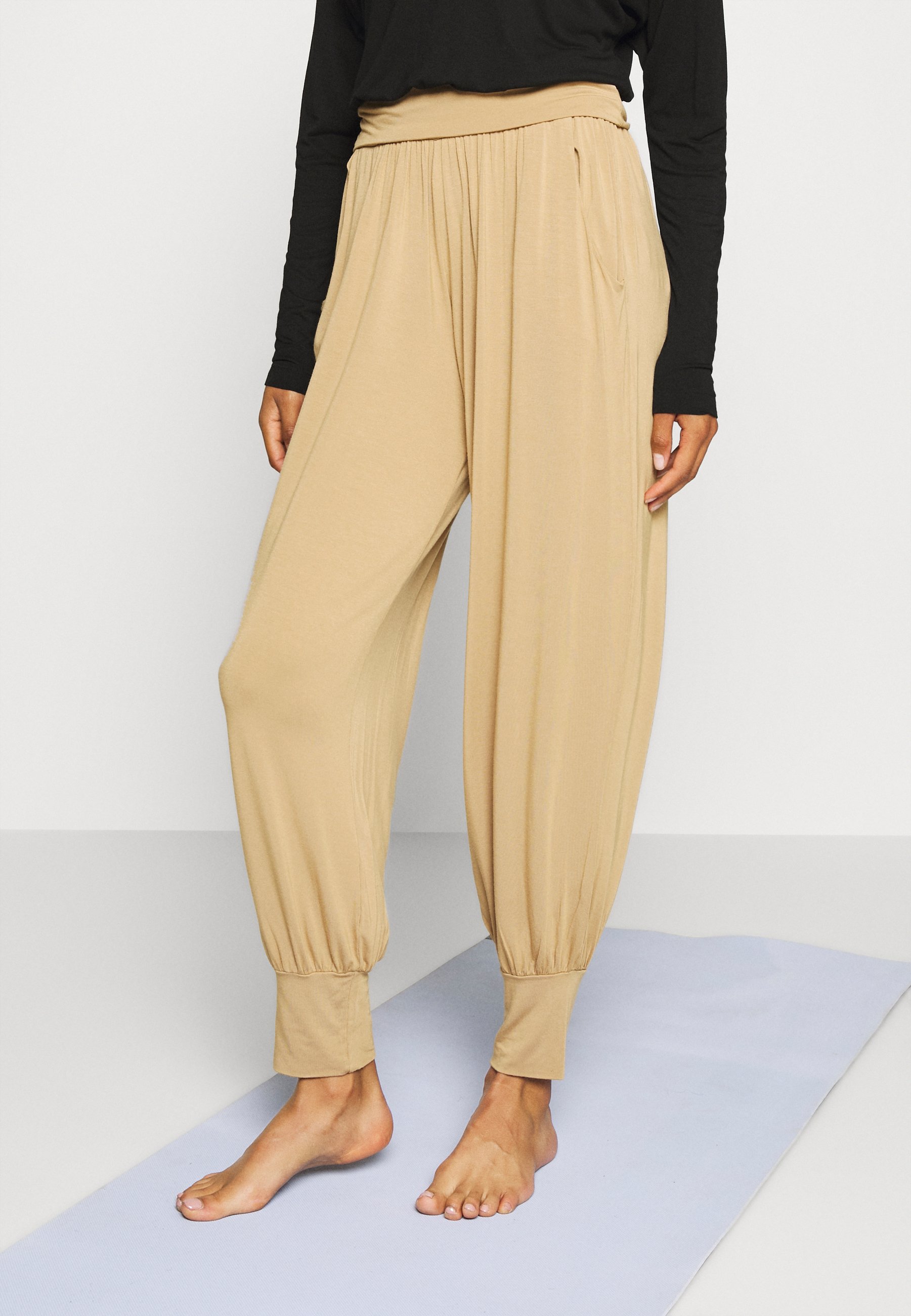 Yanıt olarak Sal onay harem pants zalando - molliecoday.com
