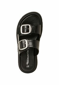 Svarta slide-sandaler med två breda remmar med krokodilstruktur och stora silverfärgad spännen, vadderad sula och "Tamaris"-logotyp på fotbädden.