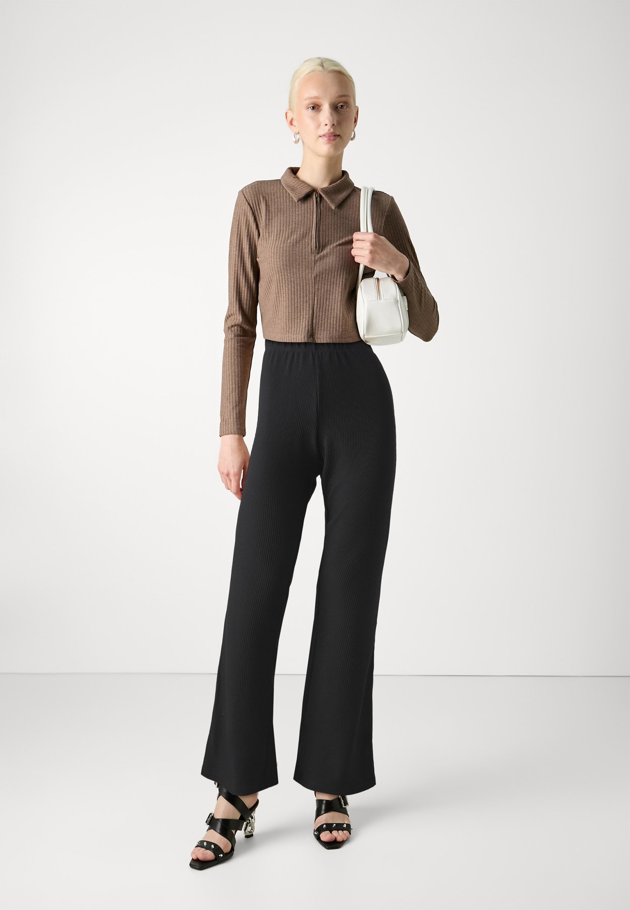 ONLFEVER FLARED PANTS