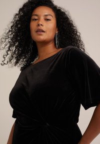 WE Fashion Dnevna haljina - black
