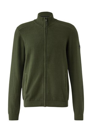 Olivgrüner Reißverschluss-Cardigan aus weichem Strickmaterial, mit hohem Kragen, gerippten Bündchen, zwei Seitentaschen und dezentem Strickmuster.