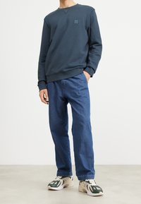 BOSS Sudadera - green