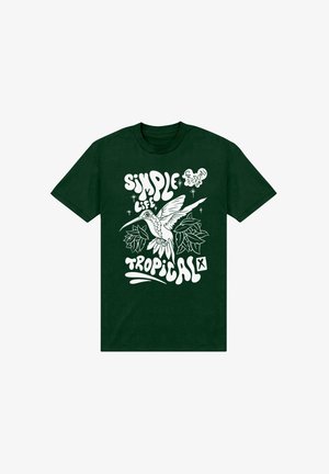 Tmavě zelené bavlněné tričko s bílými grafikami kolibříka, tropických listů a texty "JEDNODUCHÝ ŽIVOT" a "TROPICKÝ." Kulatý výstřih.