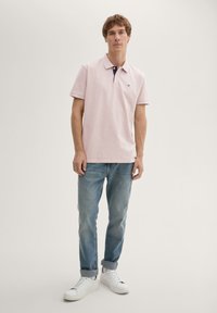 TOM TAILOR BASIC  - Pikeepaita - light sand melange