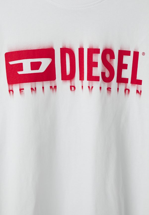 ADJUST - Print T-shirt - 1002