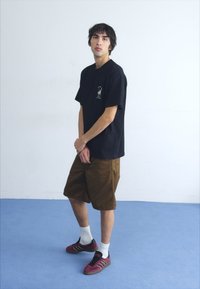 Thumbnail Image 2