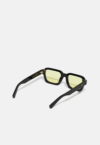 RETROSUPERFUTURE CARO UNISEX - Ochelari de soare - senape