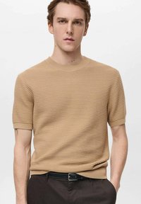 Mango SALAS - Základné tričko - brown