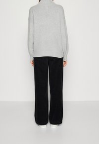GAP Strickpullover - light grey