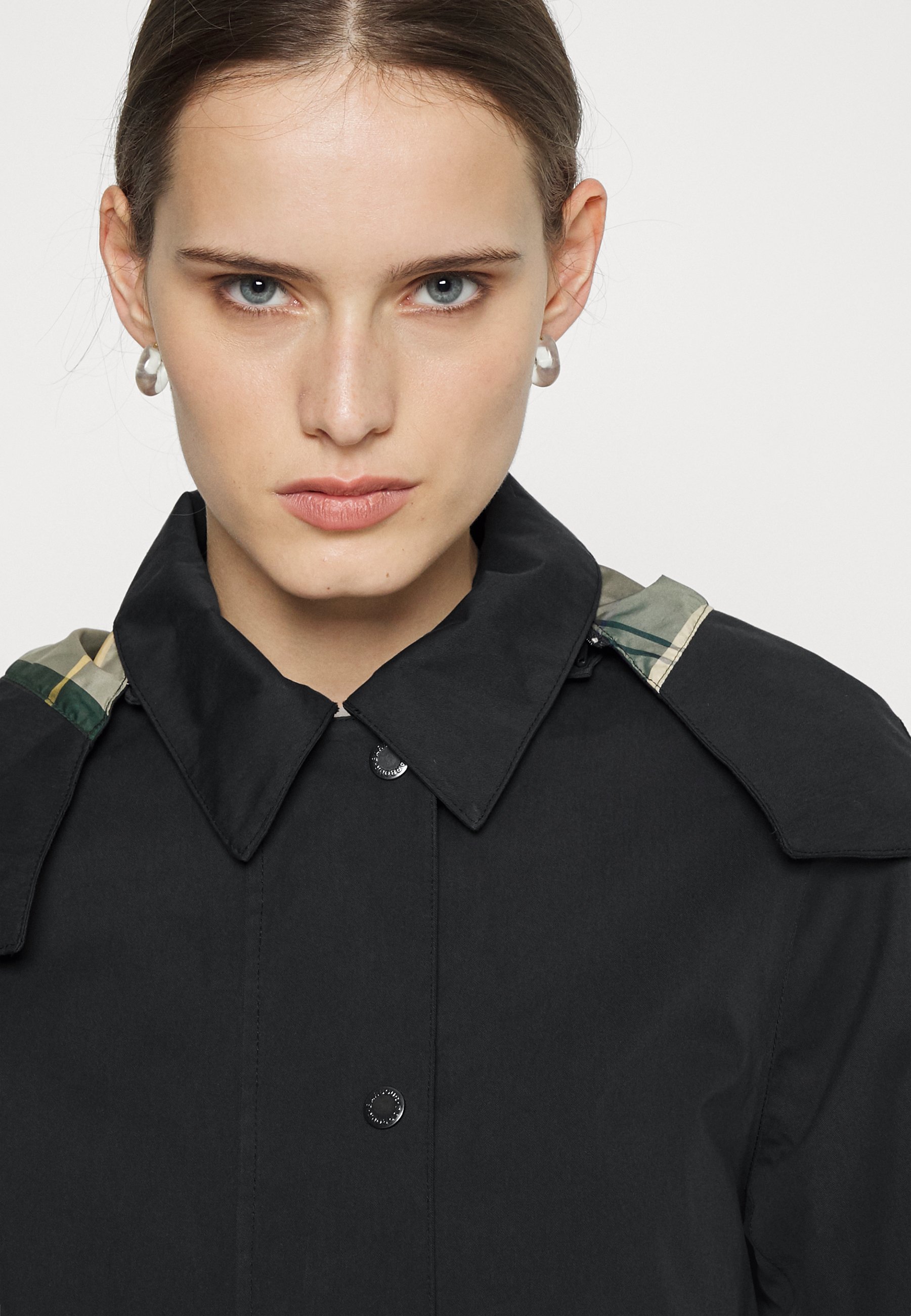 Barbour JACKET DETACHABLE HOOD COAT 
