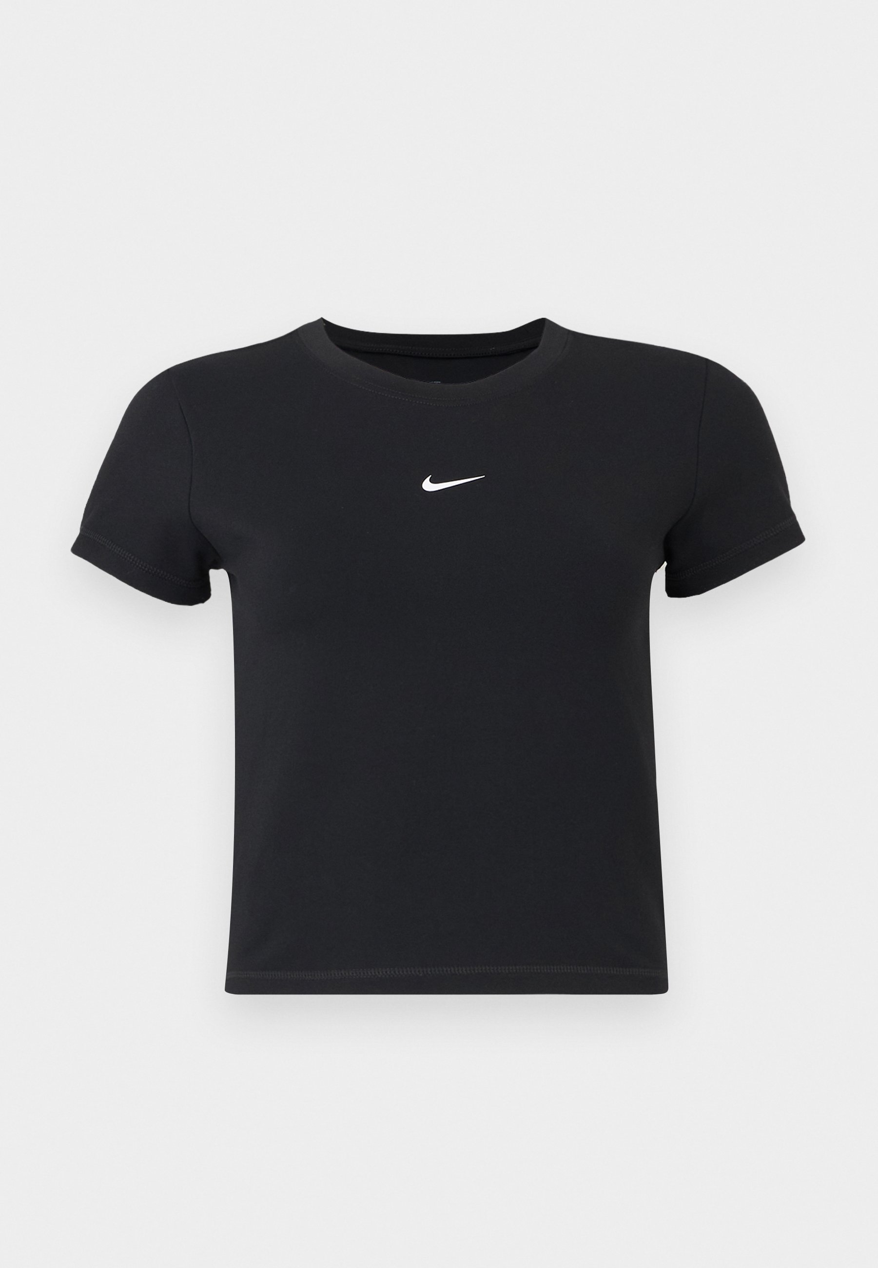 black nike small logo t shirt