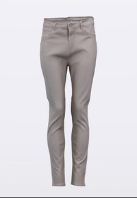 Pantaloni conici din piele ecologică gri deschis, cu o textură netedă, design cu cinci buzunare și închidere cu nasture metalic în talie.