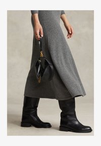 Nije odabrano, black