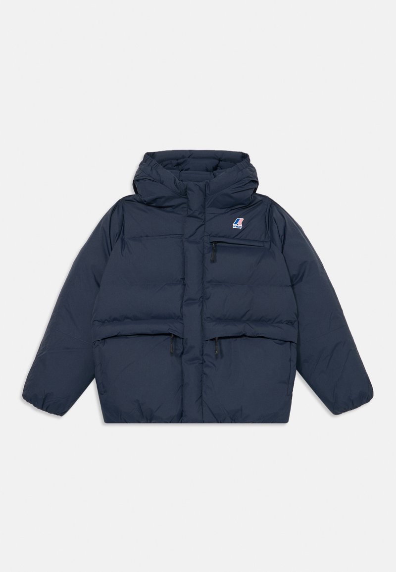 Doudoune bleu marine avec capuche, deux poches avant et un petit logo sur la poitrine. Fabriquée en matériau lisse et matelassé, avec une coupe décontractée.