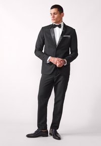 Pier One TUXEDO SUIT - Anzug - black