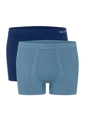 Dos pares de bóxers para hombre, uno azul oscuro y otro azul claro, apilados con la marca visible en la cinturilla.