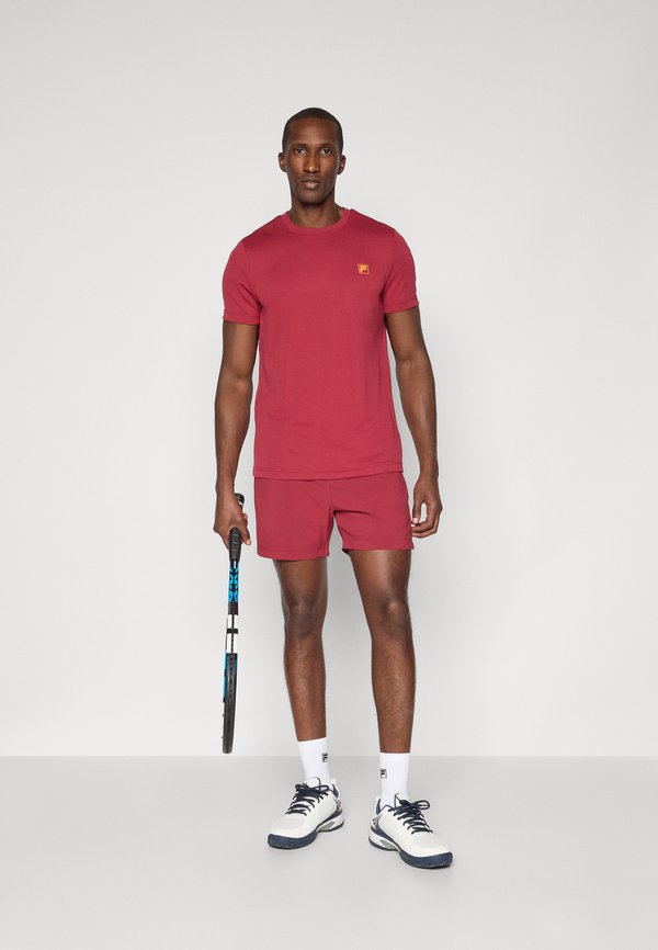 TRISTAN - Sports T-shirt2