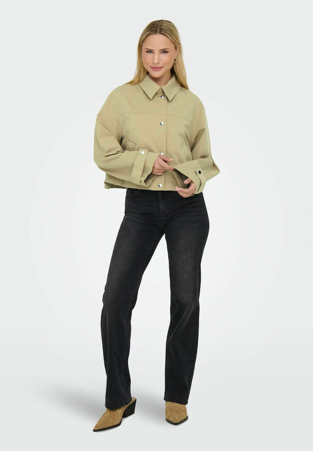 Leichte Jacke