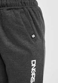 Dangerous DNGRS T-shirt e polo da uomo in colore in