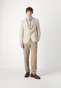 BOSS JAYE ELBOW - Colbert - open white
