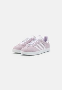 adidas Originals GAZELLE - Sapatilhas - silver dawn/footwear white/core black