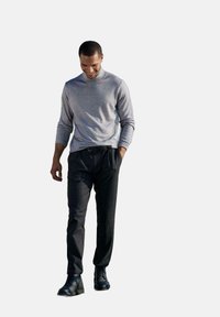 Emilio Adani MIT ROLLKRAGEN - Strickpullover - silbergrau