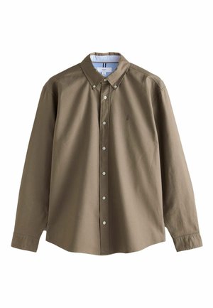 Braunes Baumwollhemd mit langen Ärmeln und Button-Down-Kragen, mit einem hellblauen gestreiften Innenkragen und sechs vorderen Knöpfen. Kleines Logo vorhanden.