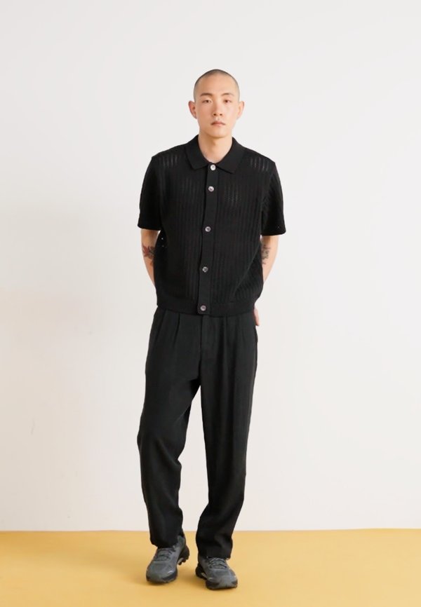 FUBAR PLEATED PANT - Trousers2