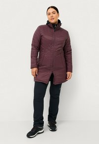 Áhkká LIGHT WEIGHT - Vinterfrakke - braunviolett