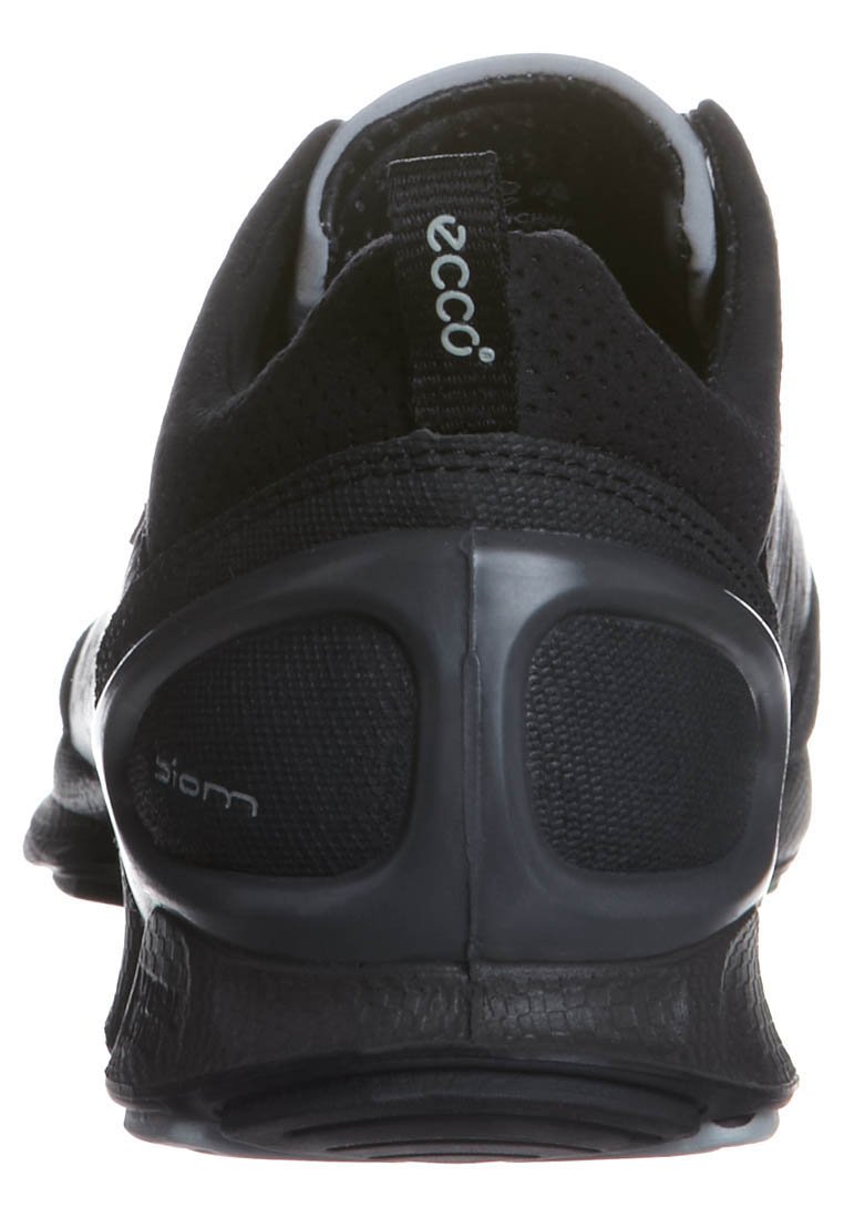 ECCO BIOM WALK WARM - Sportieve wandelschoenen - black/antraciet -  Zalando.nl
