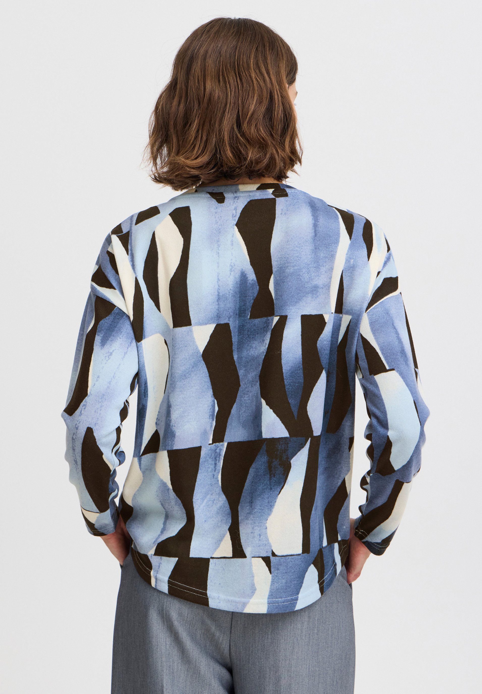 売れ筋商品|||ビーヤング Tシャツ レディース トップス BYPieta - Long sleeved top - dusty blue abstract mix b.young BYPieta - Longsleeve - dusty blue abstract mix/blauw