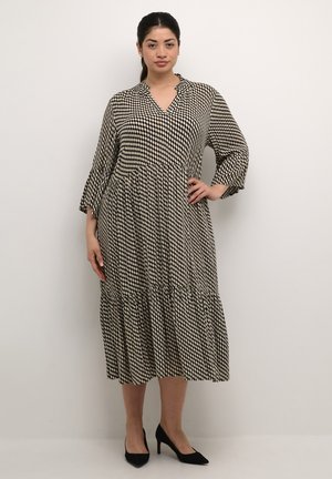 KCKERRY AMI - Day dress - black white wavy print